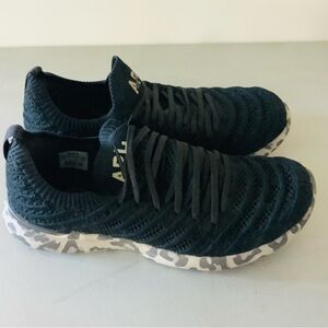 APL Techloom Wave sneakers women’s 7.5 black with leopard asteroid soles